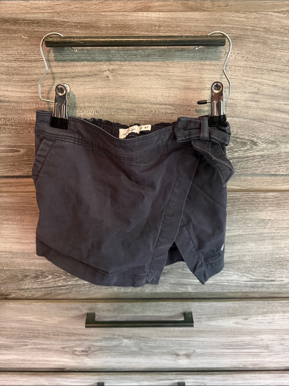 Vineyard Vines Black Wrap Skort